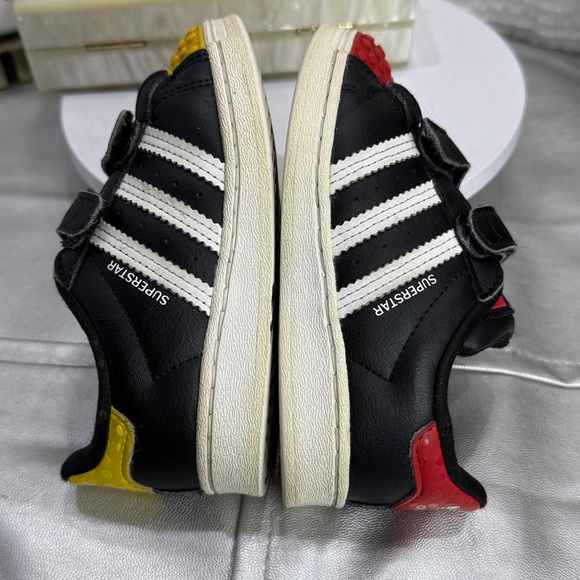 (E4)Adidas Lego Superstar Toddler SneakersLimited Edition Yellow and Red, Sz 7K - Picture 12 of 12